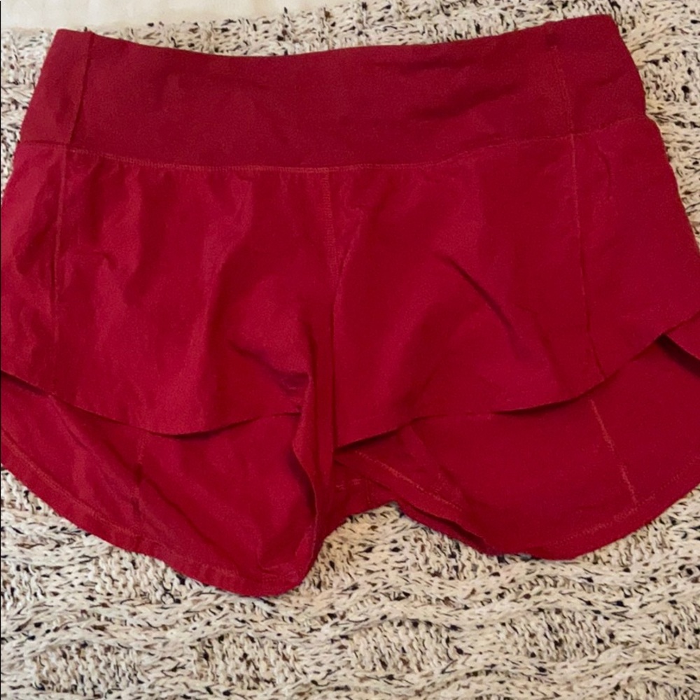 Lululemon Red Speed Up Short 2.5’